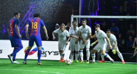 皇马与巴萨：足球战术变革下的控球哲学与快速反击对决